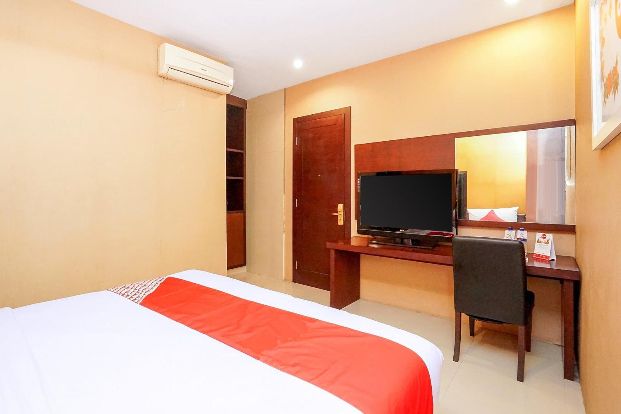 โอโย 252 อิสตานา เปอร์มาตา งาเกล Hotel สุราบายา ภายนอก รูปภาพ