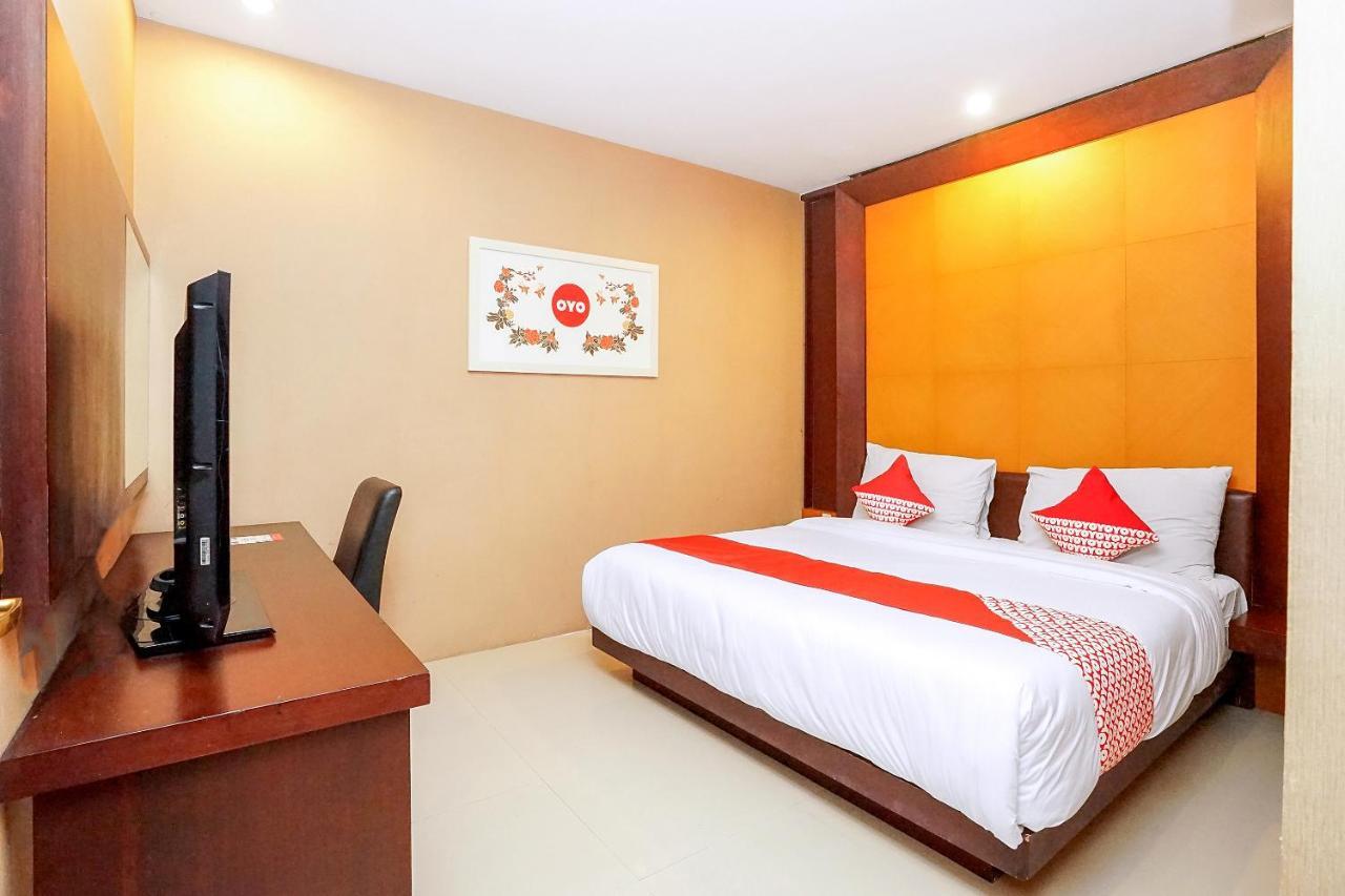 โอโย 252 อิสตานา เปอร์มาตา งาเกล Hotel สุราบายา ภายนอก รูปภาพ