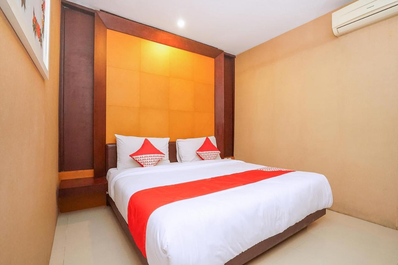 โอโย 252 อิสตานา เปอร์มาตา งาเกล Hotel สุราบายา ภายนอก รูปภาพ