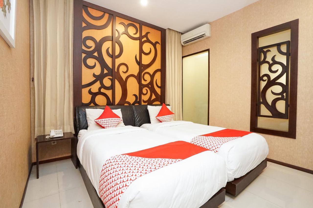 โอโย 252 อิสตานา เปอร์มาตา งาเกล Hotel สุราบายา ภายนอก รูปภาพ